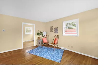 8140 Haw River Road, Kernersville, NC 27284 - Photo 7