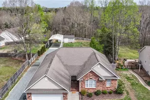 605 Paul Kennedy Rd, Thomasville, NC 27360 - Photo 33