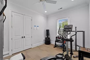 199 Country Club Dr, Greensboro, NC 27408 - Photo 37