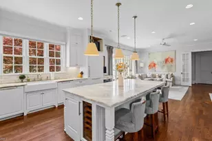 199 Country Club Dr, Greensboro, NC 27408 - Photo 9