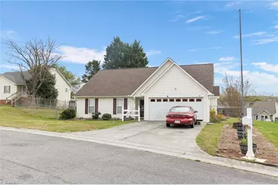 2080 Saponi Village Court, Winston-Salem, NC 27127 - Photo 3