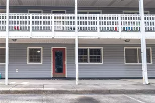 2890 Carriage Dr, Winston-Salem, NC 27106 - Photo 1