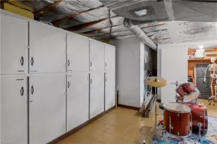 734 Oakland Dr, Elkin, NC 28621 - Photo 41