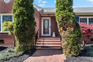 734 Oakland Dr, Elkin, NC 28621 - Photo 5