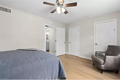 1007 Robin Hood Road #C, High Point, NC 27262 - Photo 19