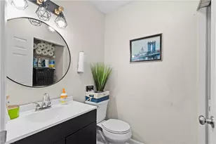 1007 Robin Hood Rd, High Point, NC 27262 - Photo 9