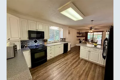 7352 Oak Bucket Road, Thomasville, NC 27360 - Photo 9