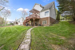 2057 Cynthia Dr, Mount Airy, NC 27030 - Photo 45