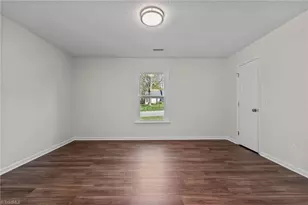 6727 River Hills Dr, Greensboro, NC 27410 - Photo 19