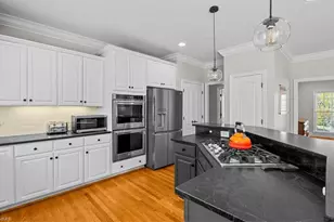 4801 Bluff Run Dr, Greensboro, NC 27455 - Photo 15