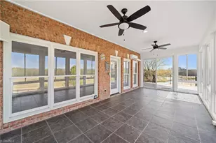 1040 Keswick Ln, Clemmons, NC 27012 - Photo 13