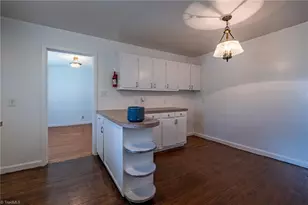 3956 Talcott Ave, Winston-Salem, NC 27106 - Photo 13