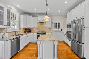 2801 Benjamin Ct, Jamestown, NC 27282 - Photo 13