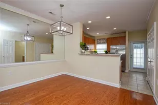 3789 Wayfarer Dr, Greensboro, NC 27410 - Photo 15