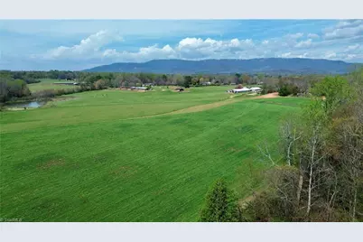 184 Silver Pine Trail, Thurmond, NC 28683 - Photo 5