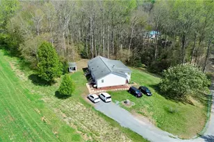 184 Silver Pine Trail, Thurmond, NC 28683 - Photo 21