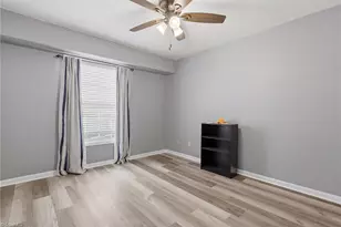 7117 W Friendly Ave, Greensboro, NC 27410 - Photo 15