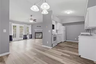 7117 W Friendly Ave, Greensboro, NC 27410 - Photo 9