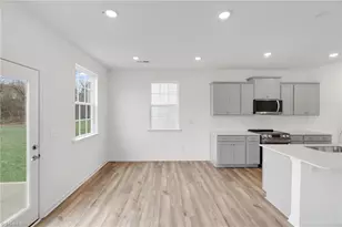 5277 Amaryllis Wy, Winston-Salem, NC 27104 - Photo 15