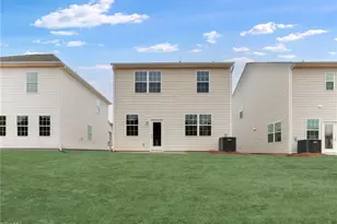 5277 Amaryllis Wy, Winston-Salem, NC 27104 - Photo 5