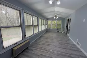 1602 Ternberry Rd, High Point, NC 27262 - Photo 3