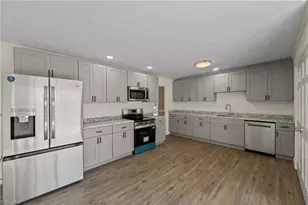 538 E Stadium Dr, Eden, NC 27288 - Photo 17