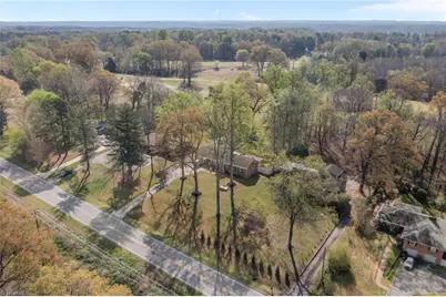 538 E Stadium Drive, Eden, NC 27288 - Photo 39