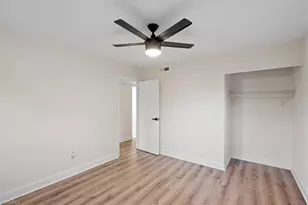 3600 Braden Dr, Charlotte, NC 28216 - Photo 13