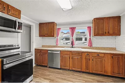 12056 Old US Highway 64, Lexington, NC 27292 - Photo 11