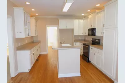 4108 Stillbrook Lane, High Point, NC 27265 - Photo 7