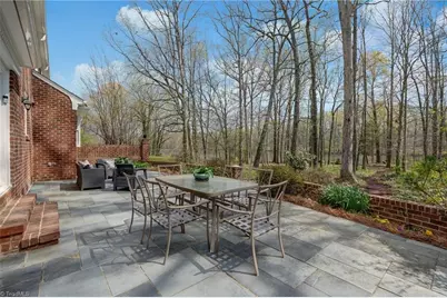 117 Willoughby Boulevard, Greensboro, NC 27408 - Photo 5