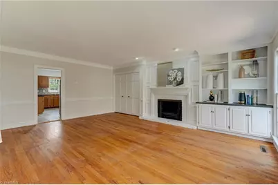 117 Willoughby Boulevard, Greensboro, NC 27408 - Photo 23