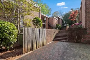 1739 S Hawthorne Rd, Winston-Salem, NC 27103 - Photo 15