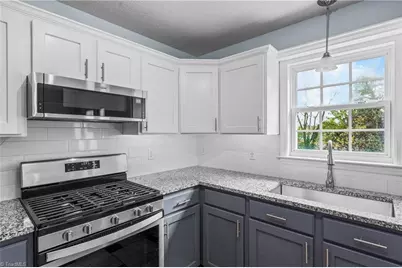 4542 Bottoms Rock Lane, Pfafftown, NC 27040 - Photo 11