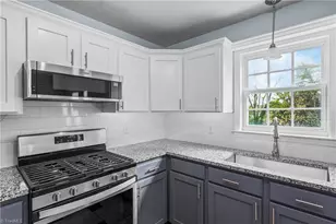 4542 Bottoms Rock Ln, Pfafftown, NC 27040 - Photo 11