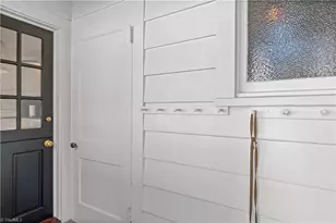 174 N Hawthorne Rd, Winston-Salem, NC 27104 - Photo 31