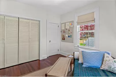 174 N Hawthorne Road, Winston-Salem, NC 27104 - Photo 29