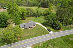 1319 S Old US Hwy 52, Pilot Mountain, NC 27041 - Photo 33