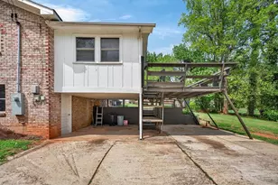 1319 S Old US Hwy 52, Pilot Mountain, NC 27041 - Photo 27