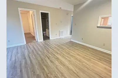 222 Ridge Forest Court, Winston-Salem, NC 27104 - Photo 25