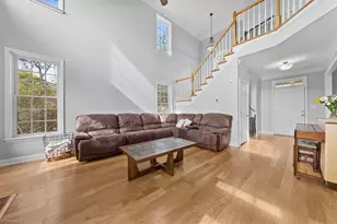 197 Maplewood Dr, Sanford, NC 27332 - Photo 3