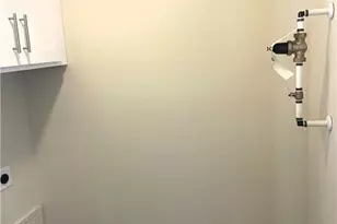 516 White Oak St, High Point, NC 27260 - Photo 9