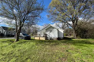 1211 W Florida St, Greensboro, NC 27403 - Photo 41