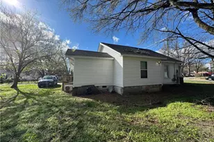 1211 W Florida St, Greensboro, NC 27403 - Photo 5