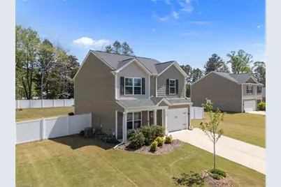 385 Olivia Court, Lexington, NC 27292 - Photo 3