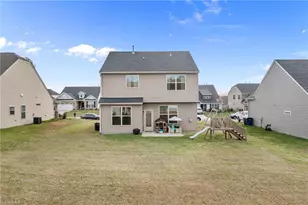 2524 Sunfield Dr, Graham, NC 27253 - Photo 19