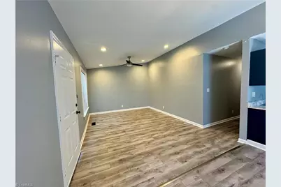 2127 Fairbrother Street, Greensboro, NC 27405 - Photo 11