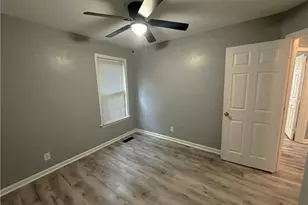 2127 Fairbrother St, Greensboro, NC 27405 - Photo 37