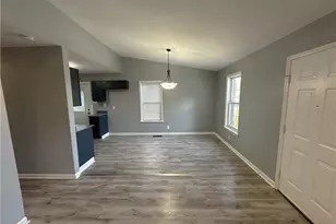 2127 Fairbrother St, Greensboro, NC 27405 - Photo 15