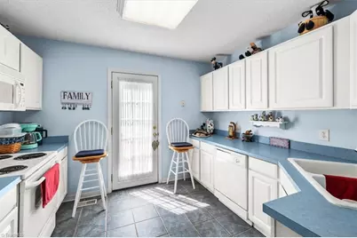 168 Forest Park Drive, Thomasville, NC 27360 - Photo 9